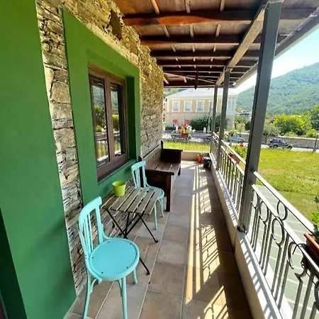 El Paso Hostel *
